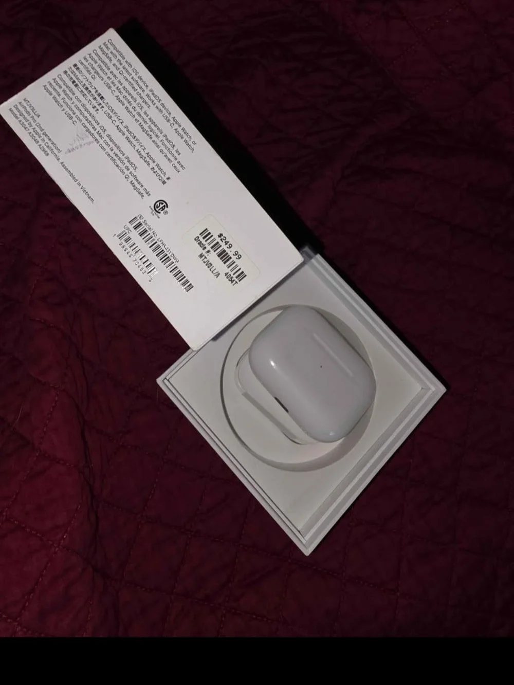 Wireless True Noise-Cancelling Earbuds in White